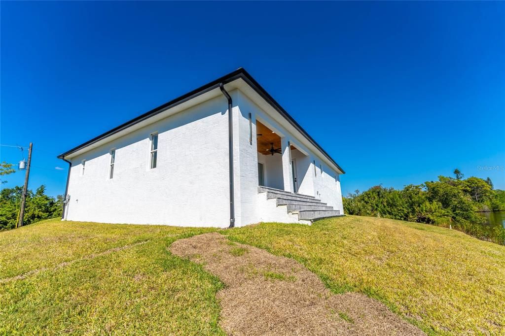 For Sale: $724,018 (4 beds, 3 baths, 2020 Square Feet)