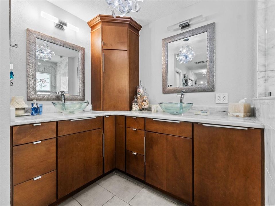 На продажу: $554,900 (3 спален, 3 ванн, 2290 Квадратных фут)