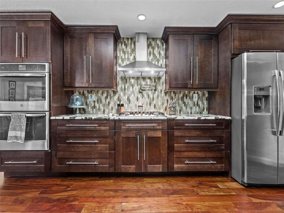 На продажу: $554,900 (3 спален, 3 ванн, 2290 Квадратных фут)