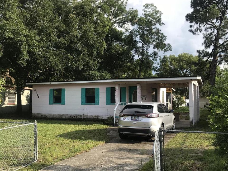 В аренду: $900 (3 спален, 1 ванн, 851 Квадратных фут)