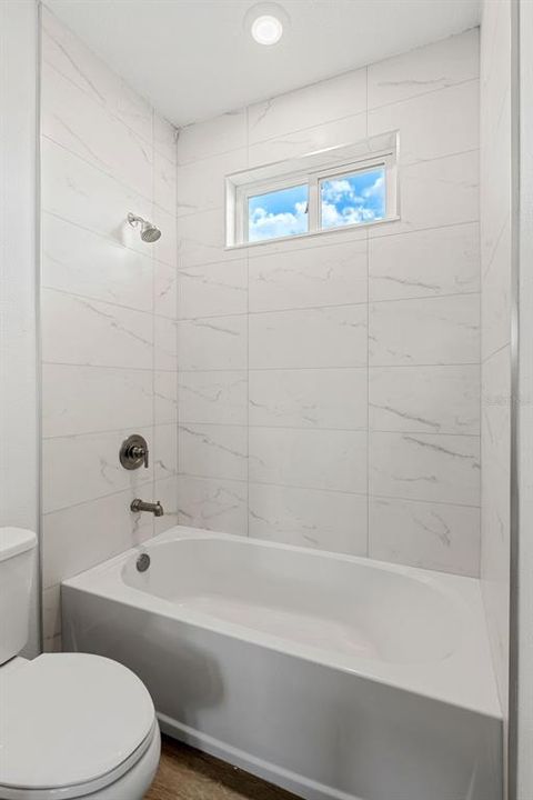 На продажу: $825,000 (3 спален, 2 ванн, 2375 Квадратных фут)