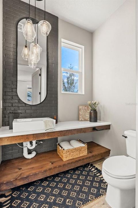 На продажу: $825,000 (3 спален, 2 ванн, 2375 Квадратных фут)