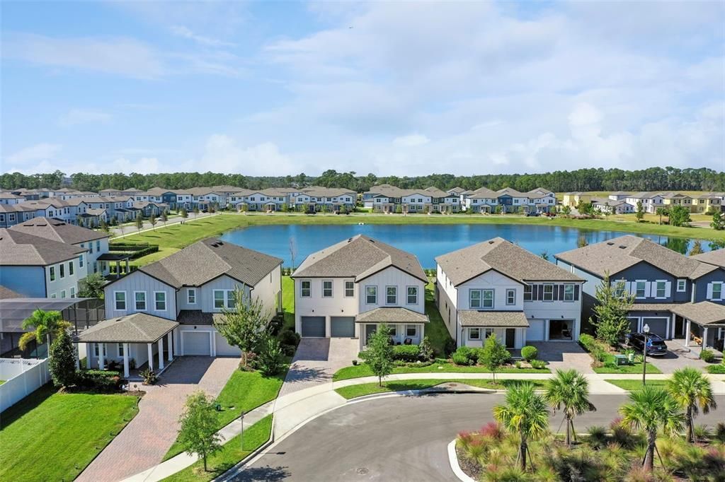 Под контрактом: $899,999 (4 спален, 3 ванн, 3101 Квадратных фут)