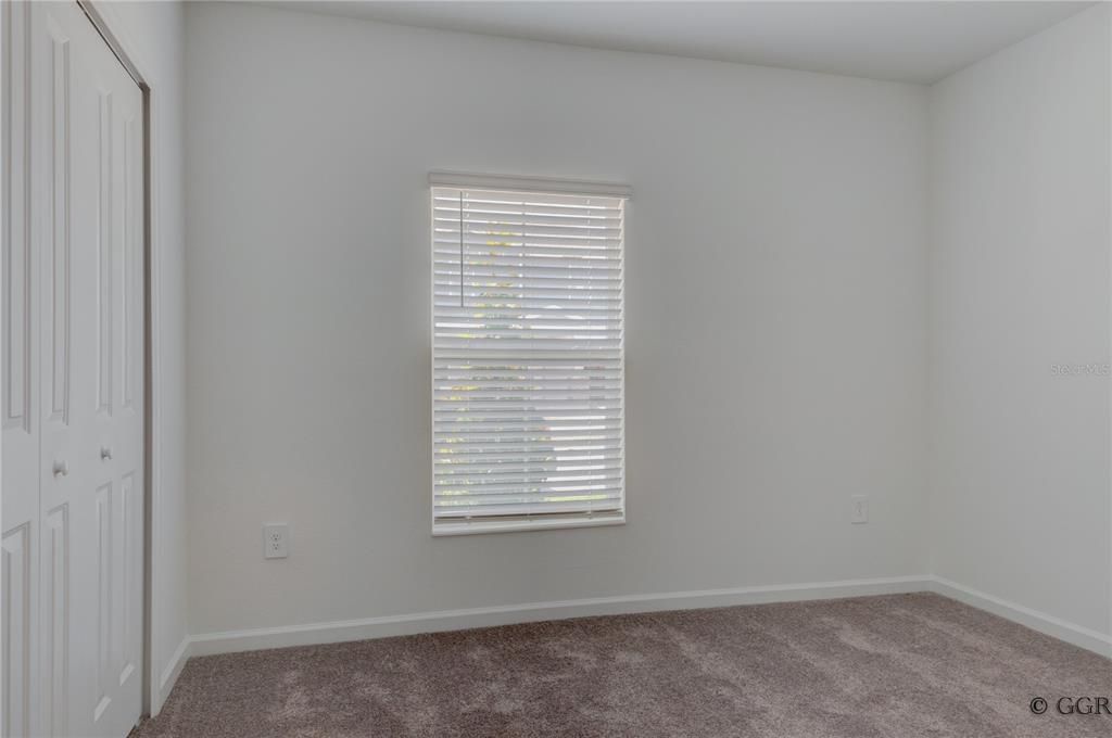 合同活跃: $2,250 (3 贝兹, 2 浴室, 1580 平方英尺)