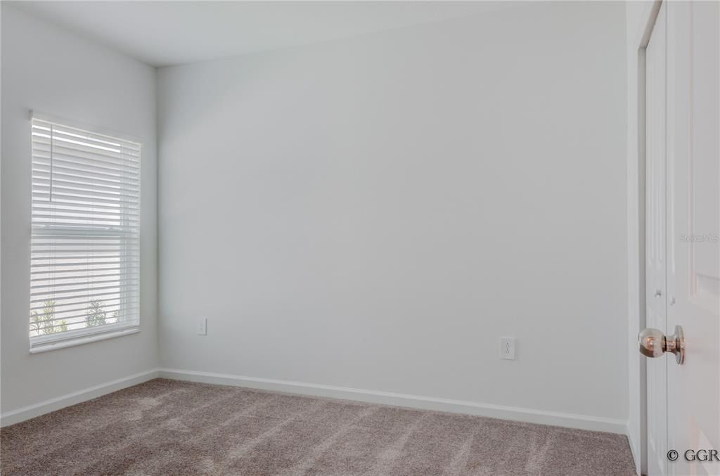 合同活跃: $2,250 (3 贝兹, 2 浴室, 1580 平方英尺)