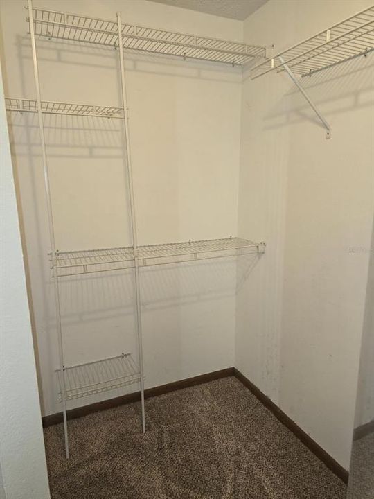 For Sale: $234,900 (3 beds, 2 baths, 1275 Square Feet)