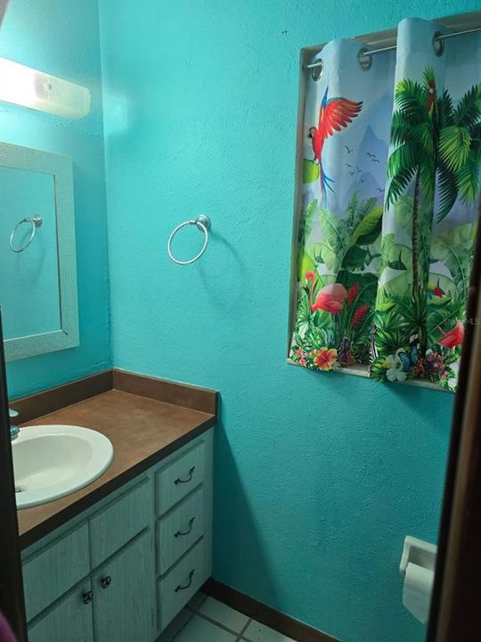 For Sale: $234,900 (3 beds, 2 baths, 1275 Square Feet)