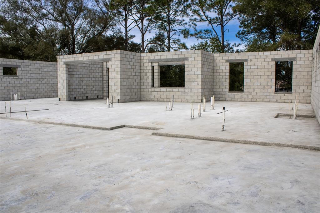 Active With Contract: $640,000 (4 beds, 3 baths, 2866 Square Feet)