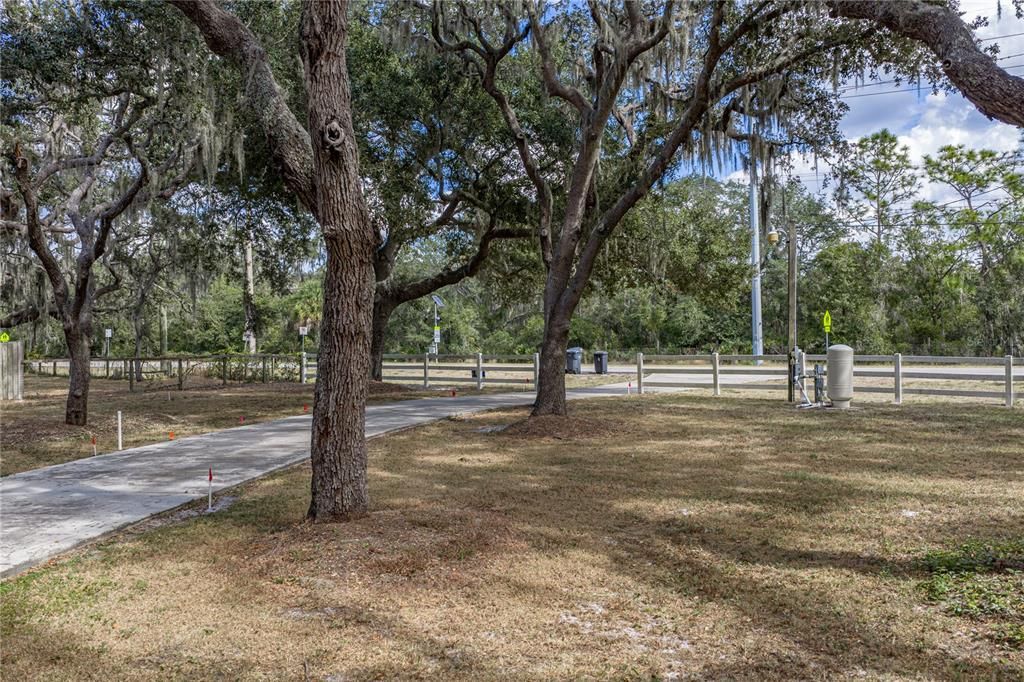 合同活跃: $699,000 (4 贝兹, 3 浴室, 3133 平方英尺)