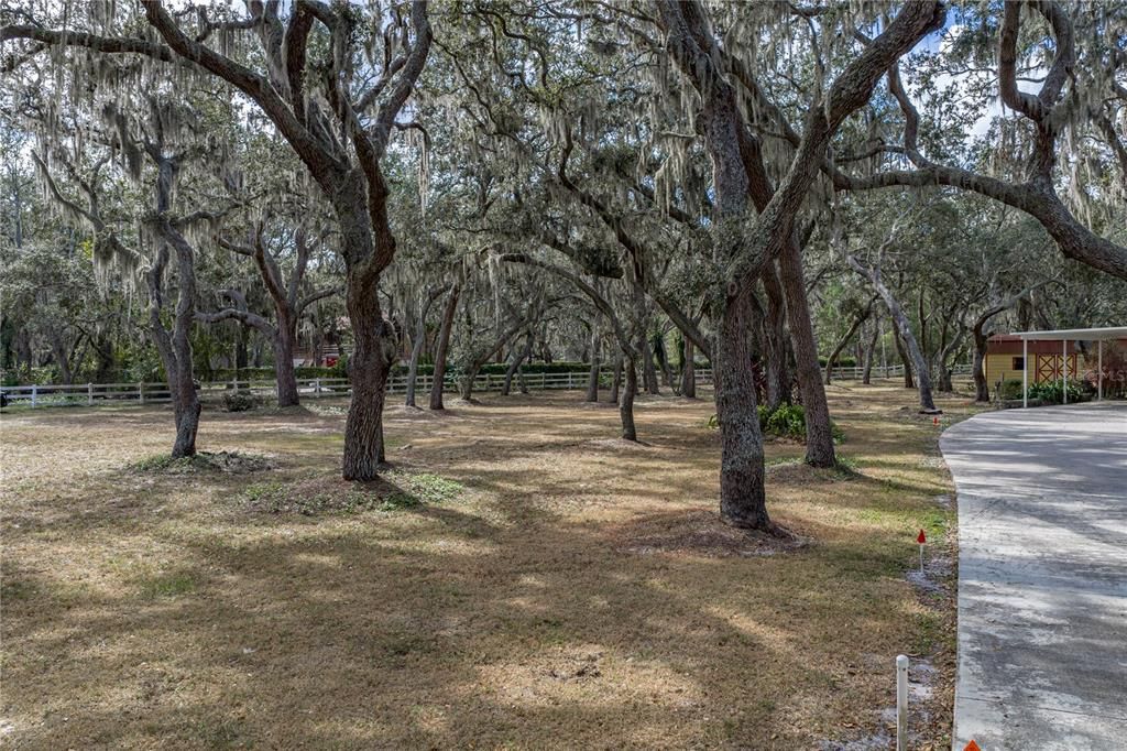 合同活跃: $699,000 (4 贝兹, 3 浴室, 3133 平方英尺)