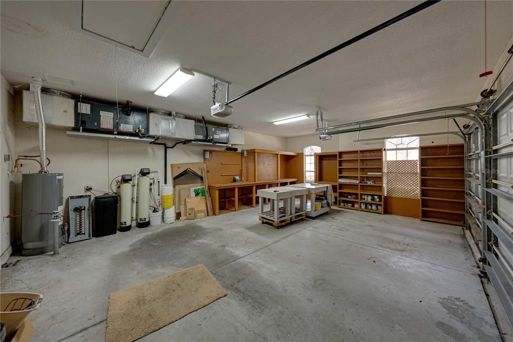 合同活跃: $699,000 (4 贝兹, 3 浴室, 3133 平方英尺)