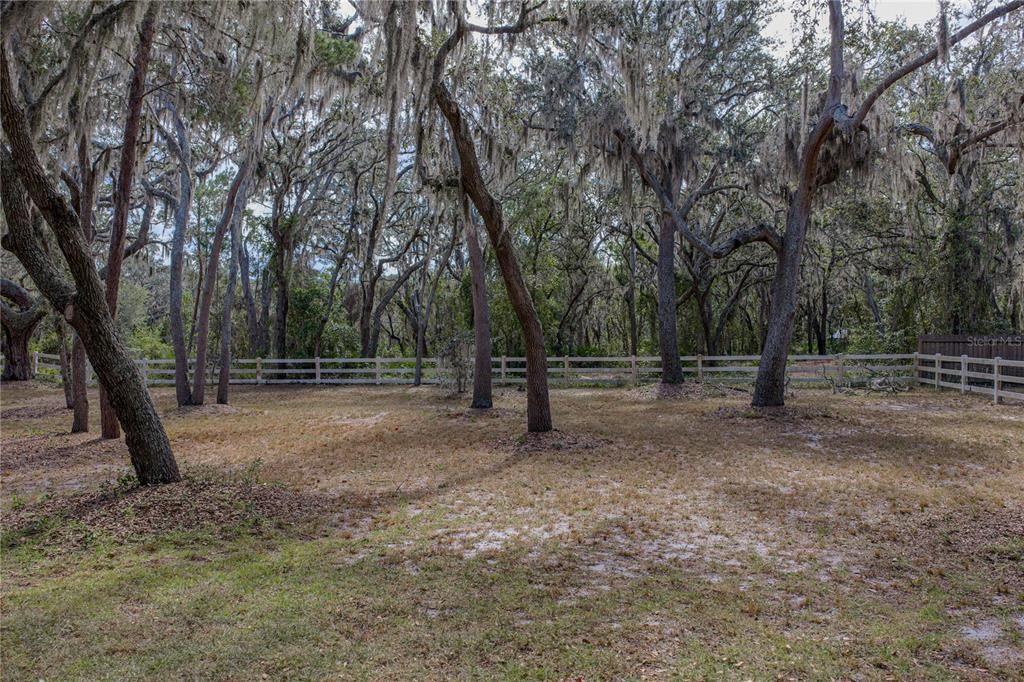 合同活跃: $699,000 (4 贝兹, 3 浴室, 3133 平方英尺)