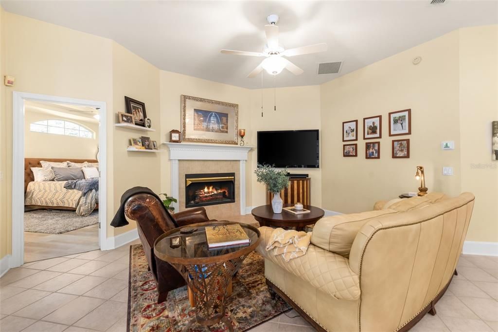 Active With Contract: $525,000 (3 beds, 2 baths, 2073 Square Feet)