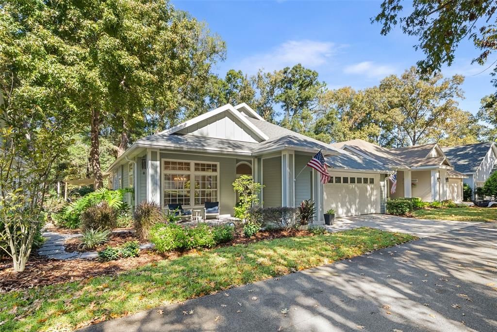 Active With Contract: $525,000 (3 beds, 2 baths, 2073 Square Feet)