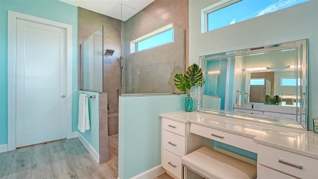 На продажу: $657,700 (3 спален, 2 ванн, 2062 Квадратных фут)