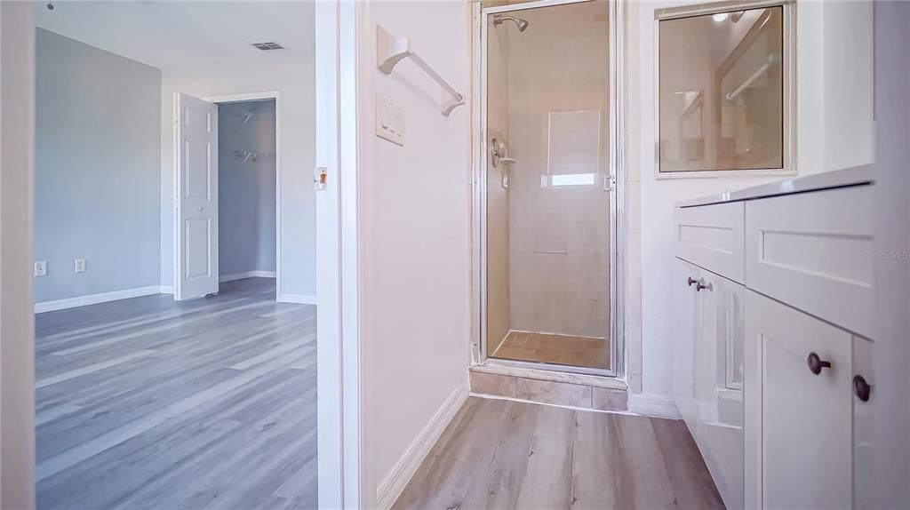 For Sale: $295,000 (3 beds, 2 baths, 1468 Square Feet)