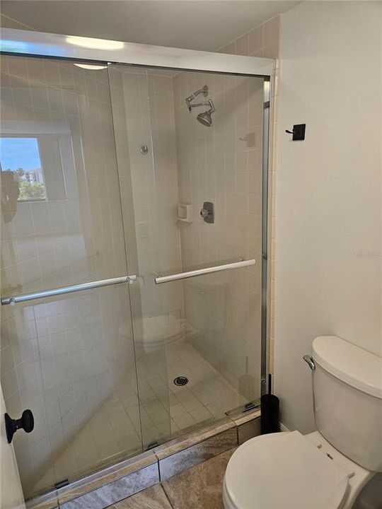 В аренду: $2,250 (2 спален, 2 ванн, 890 Квадратных фут)