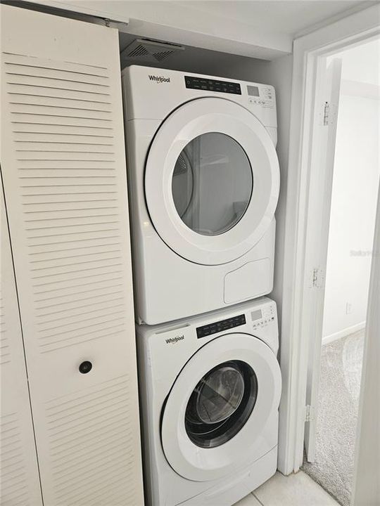 В аренду: $2,250 (2 спален, 2 ванн, 890 Квадратных фут)