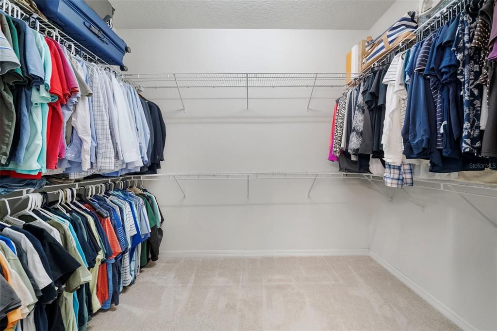 合同活跃: $515,000 (4 贝兹, 2 浴室, 2820 平方英尺)