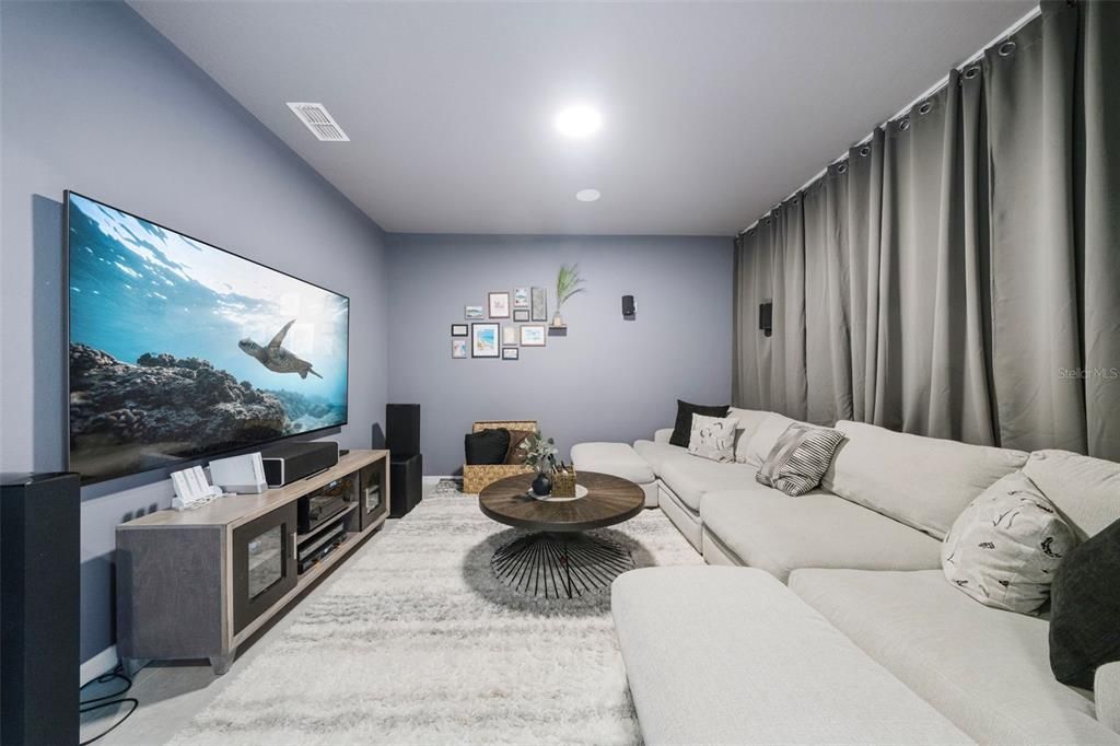 合同活跃: $515,000 (4 贝兹, 2 浴室, 2820 平方英尺)