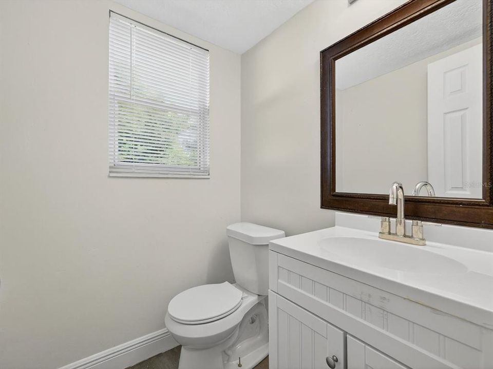 For Sale: $535,000 (4 beds, 2 baths, 1776 Square Feet)