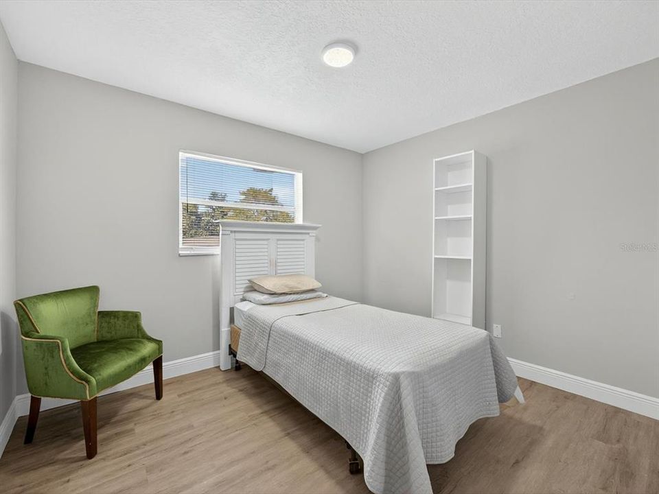 For Sale: $535,000 (4 beds, 2 baths, 1776 Square Feet)