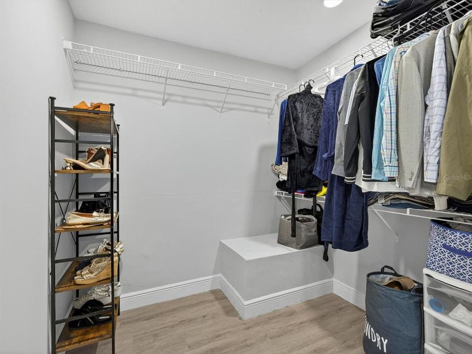 For Sale: $535,000 (4 beds, 2 baths, 1776 Square Feet)