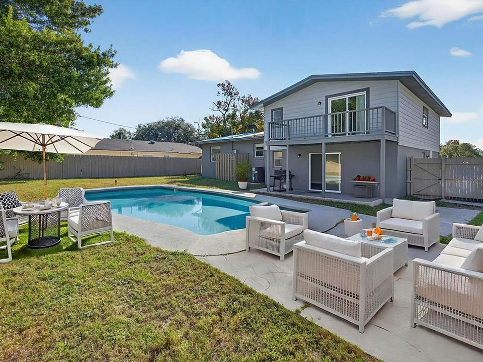 For Sale: $535,000 (4 beds, 2 baths, 1776 Square Feet)