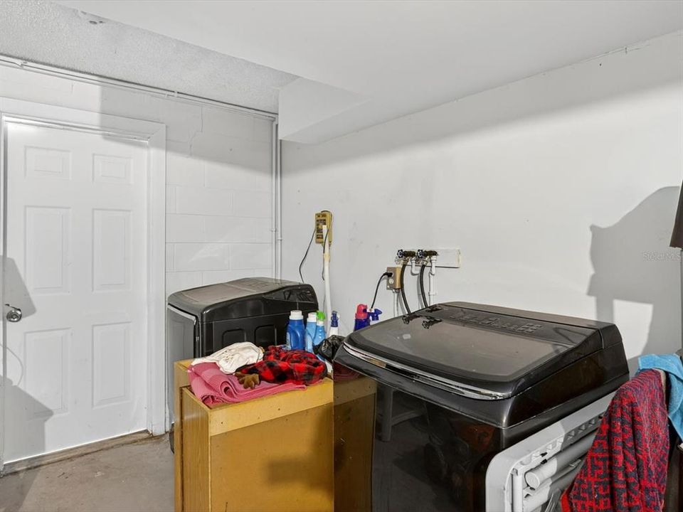 For Sale: $535,000 (4 beds, 2 baths, 1776 Square Feet)