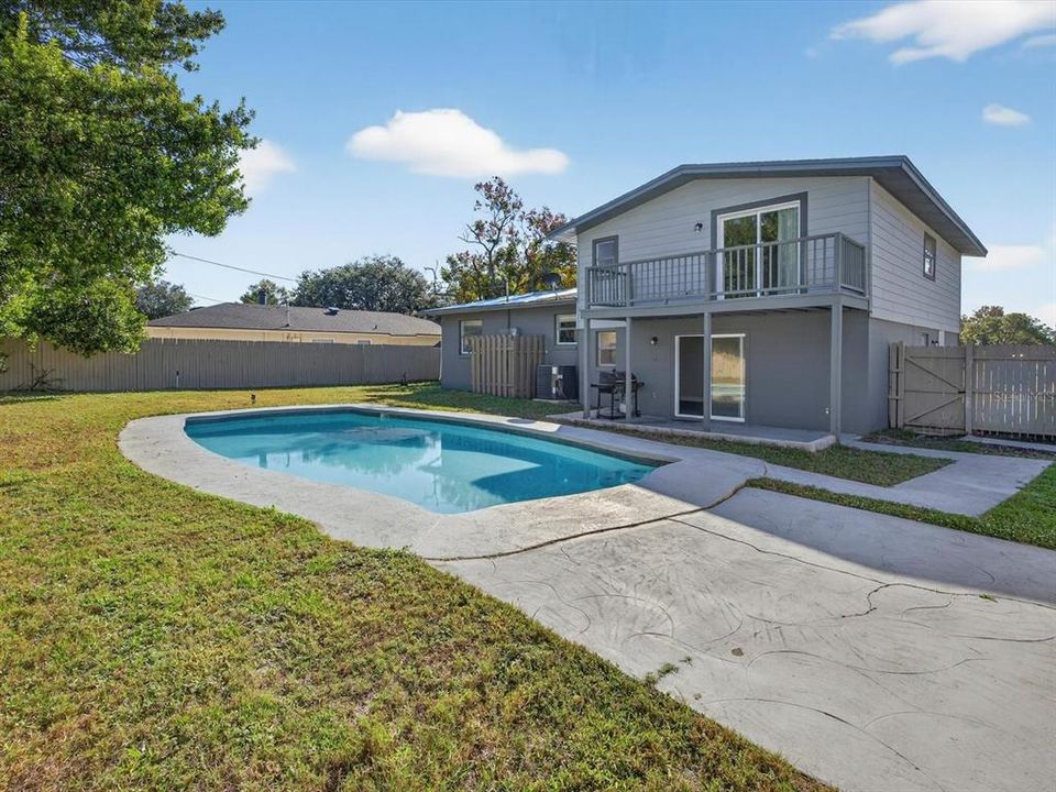 For Sale: $535,000 (4 beds, 2 baths, 1776 Square Feet)