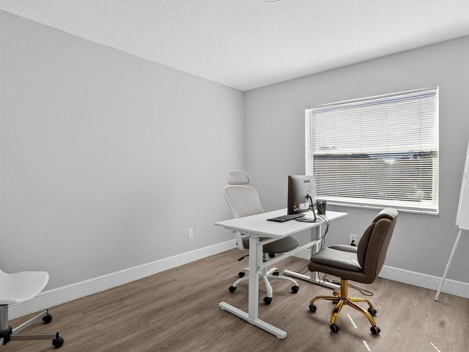 For Sale: $535,000 (4 beds, 2 baths, 1776 Square Feet)