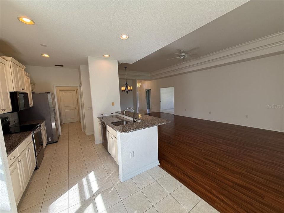 En Renta: $2,800 (2 camas, 2 baños, 1942 Pies cuadrados)