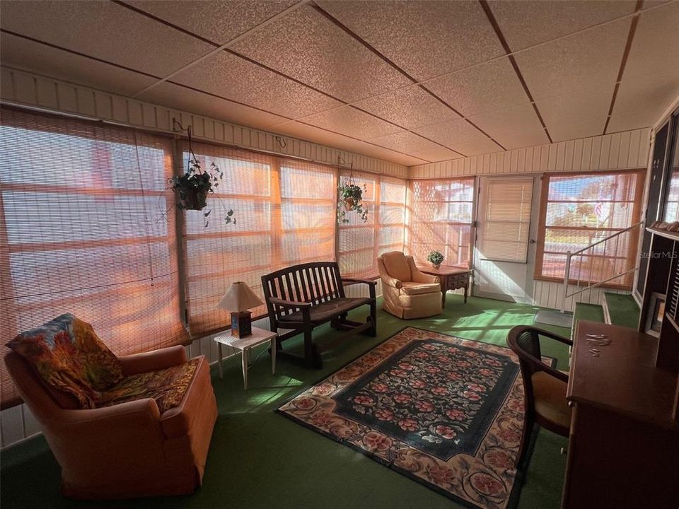 For Sale: $104,500 (2 beds, 2 baths, 1344 Square Feet)