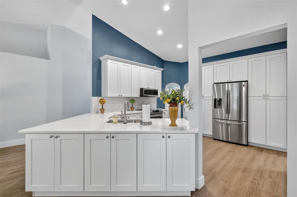 For Sale: $449,000 (4 beds, 2 baths, 1564 Square Feet)