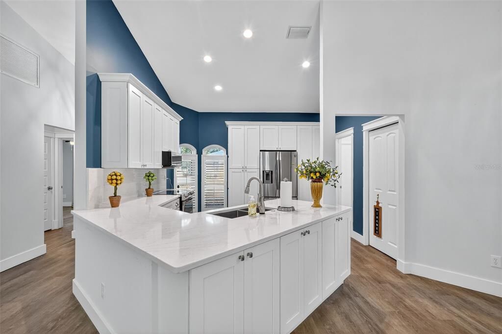 For Sale: $449,000 (4 beds, 2 baths, 1564 Square Feet)