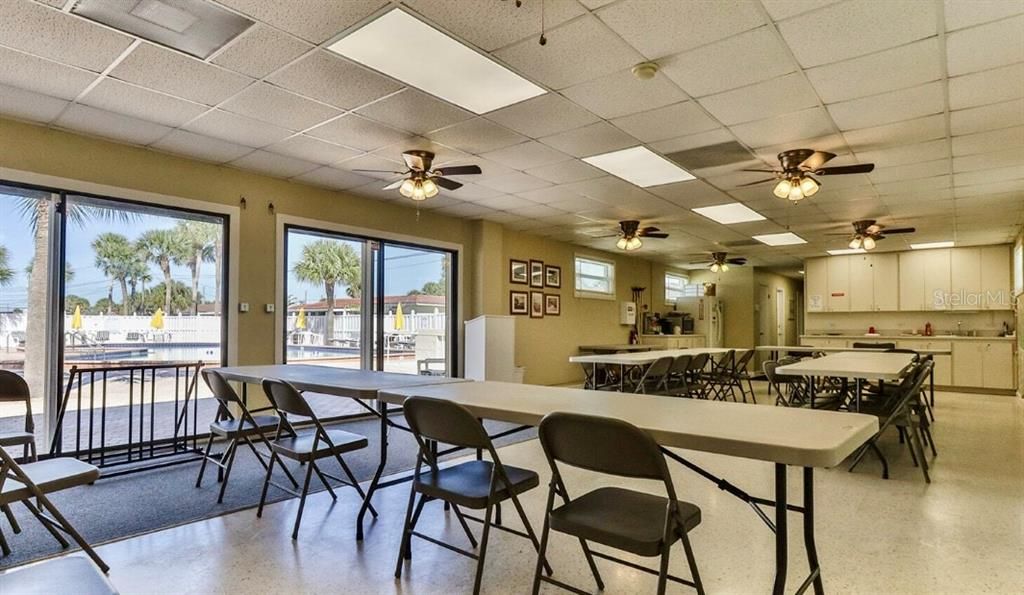 В аренду: $1,450 (2 спален, 1 ванн, 675 Квадратных фут)