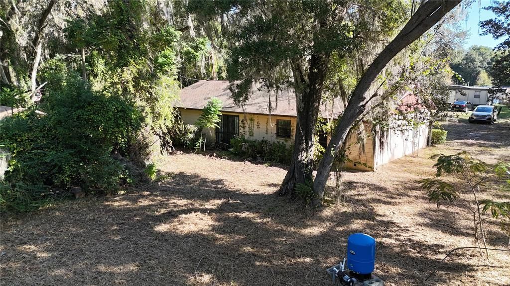 На продажу: $117,005 (3 спален, 2 ванн, 1571 Квадратных фут)