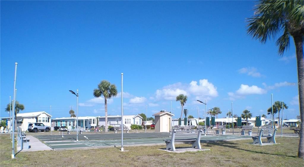 For Sale: $86,000 (2 beds, 1 baths, 360 Square Feet)