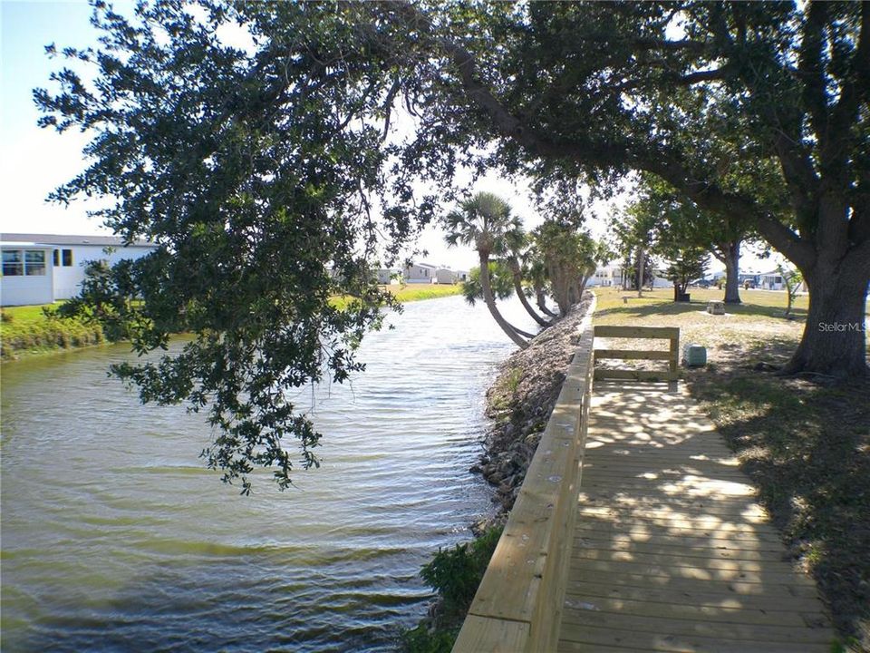 待售: $86,000 (2 贝兹, 1 浴室, 360 平方英尺)