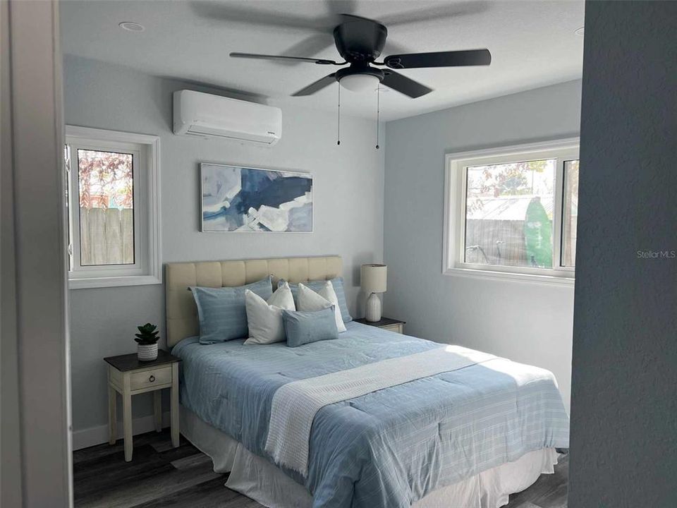 Active With Contract: $325,000 (4 beds, 0 baths, 1352 Square Feet)