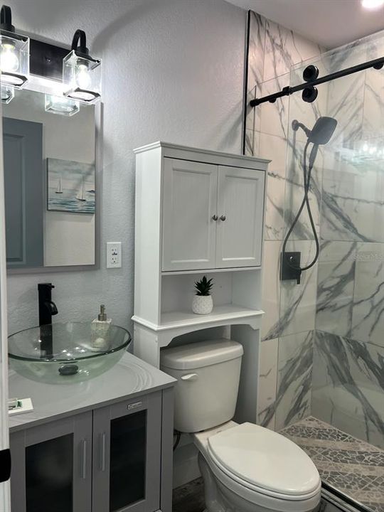 Active With Contract: $325,000 (4 beds, 0 baths, 1352 Square Feet)