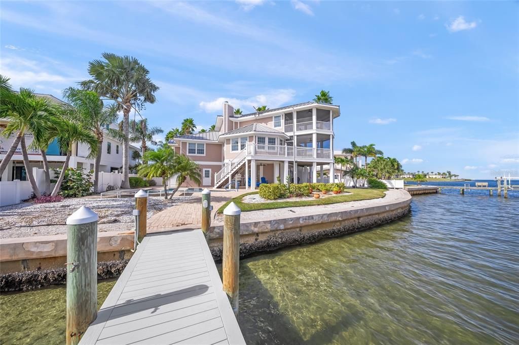 Active With Contract: $3,500,000 (3 beds, 2 baths, 2436 Square Feet)