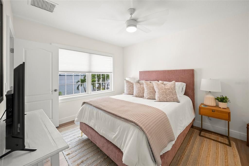 Active With Contract: $3,500,000 (3 beds, 2 baths, 2436 Square Feet)