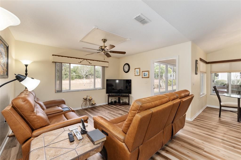 For Sale: $398,700 (3 beds, 2 baths, 2025 Square Feet)