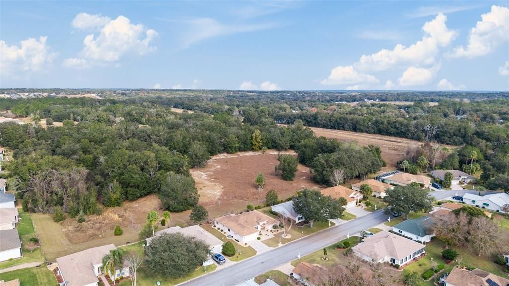 For Sale: $398,700 (3 beds, 2 baths, 2025 Square Feet)