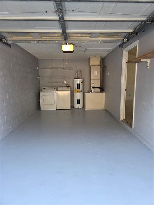 待售: $350,000 (3 贝兹, 2 浴室, 1146 平方英尺)