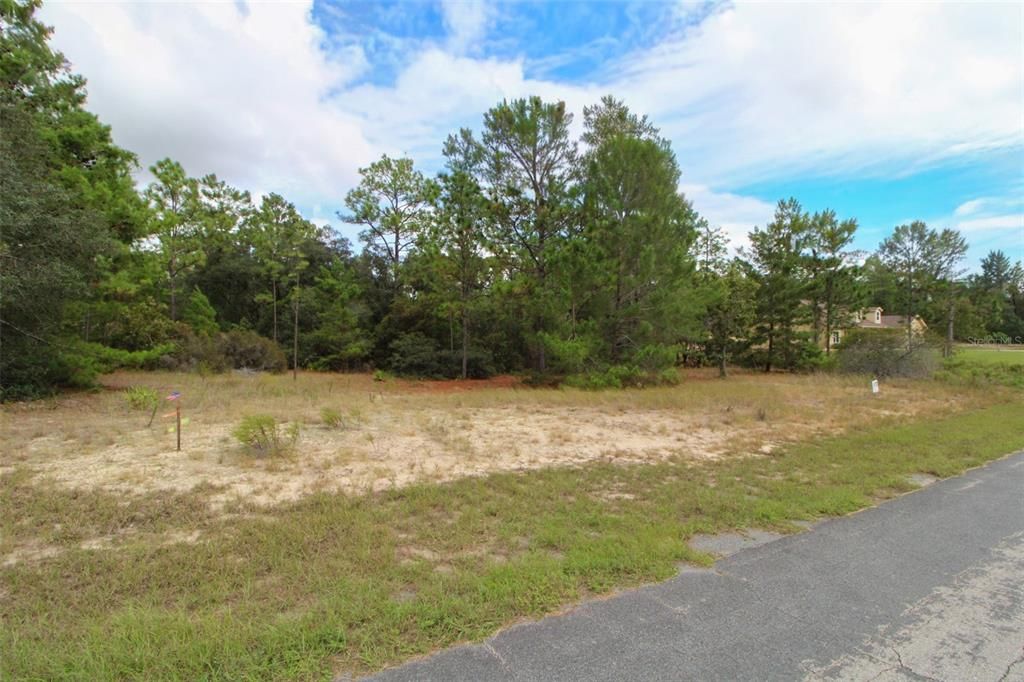 На продажу: $410,000 (4 спален, 2 ванн, 1954 Квадратных фут)