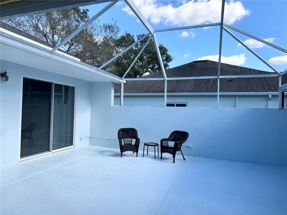 Active With Contract: $314,750 (2 beds, 2 baths, 1722 Square Feet)