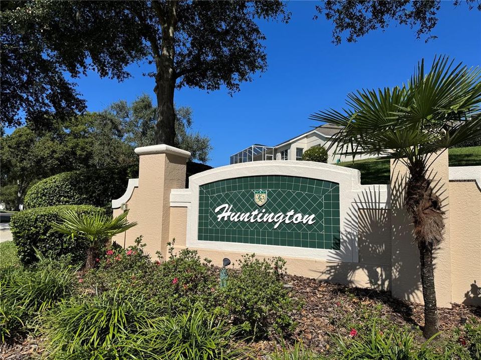 Active With Contract: $314,750 (2 beds, 2 baths, 1722 Square Feet)