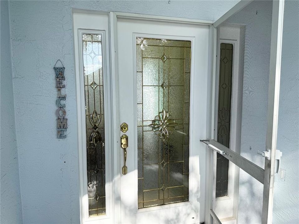 Active With Contract: $314,750 (2 beds, 2 baths, 1722 Square Feet)